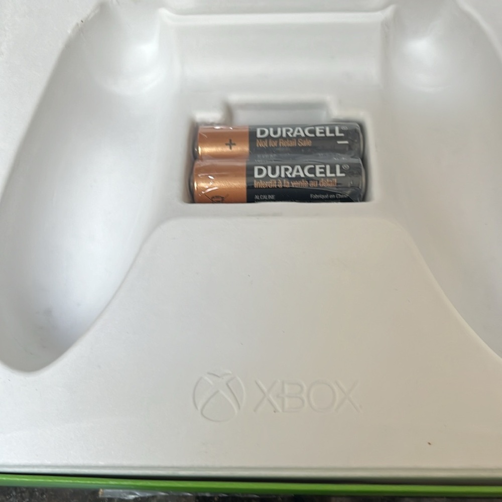 Xbox Carbon Black Controller - New - Picture 3 of 3